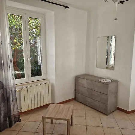 La Casa Sull'argine サルツァーナ