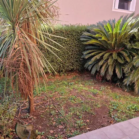 La Casa Sull'argine Apartment *